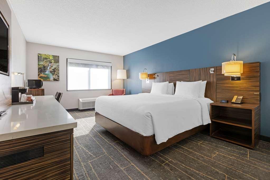 The Lux Hotel & Conference Center, Ascend Hotel Collection Waterloo Værelse billede